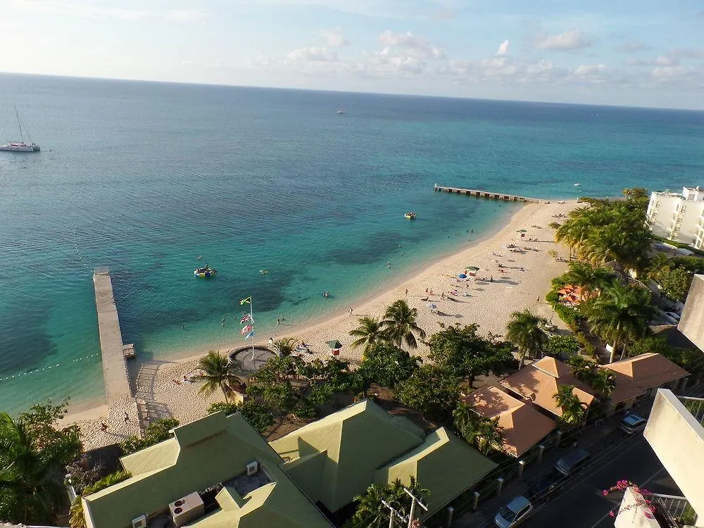 Starfish Beach Studio At Montego Bay Club Resort
