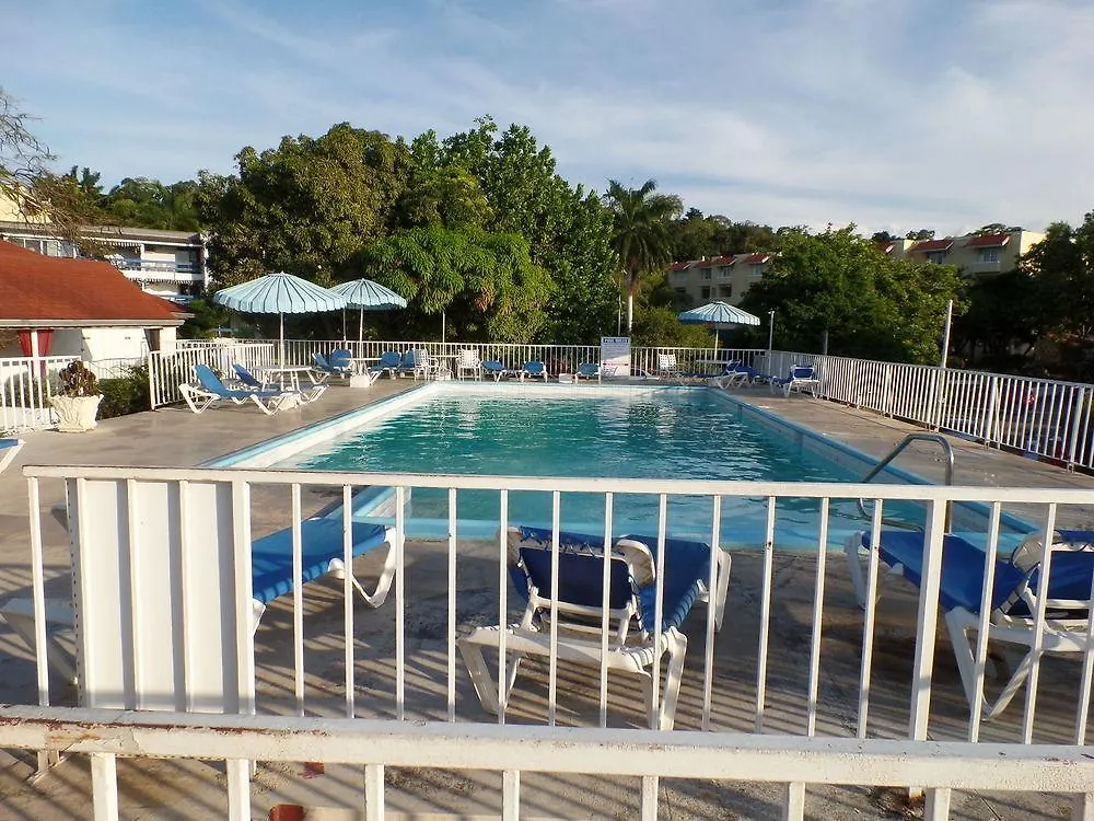 Starfish Beach Studio At Montego Bay Club Resort Szálloda